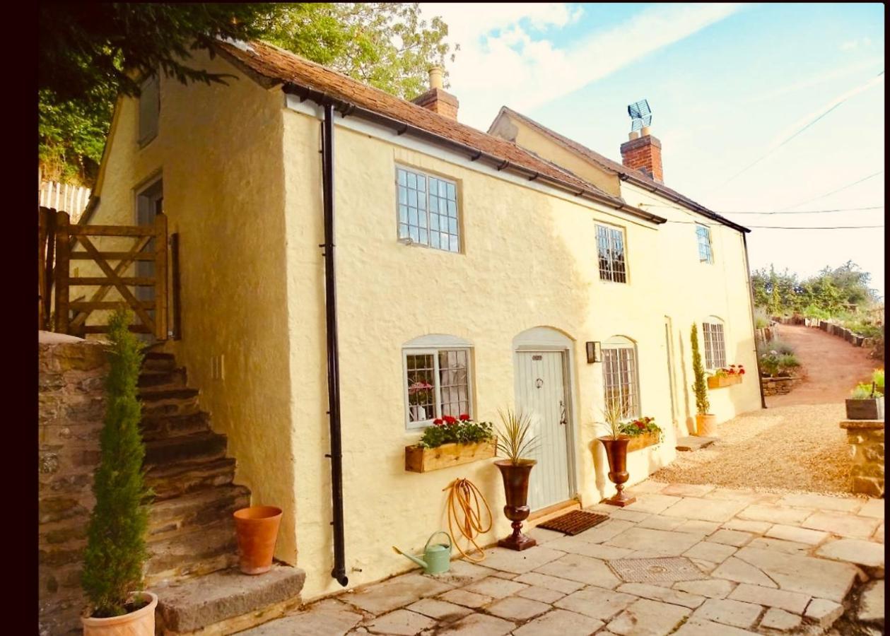 Old Mutlow Cottage Longhope Esterno foto